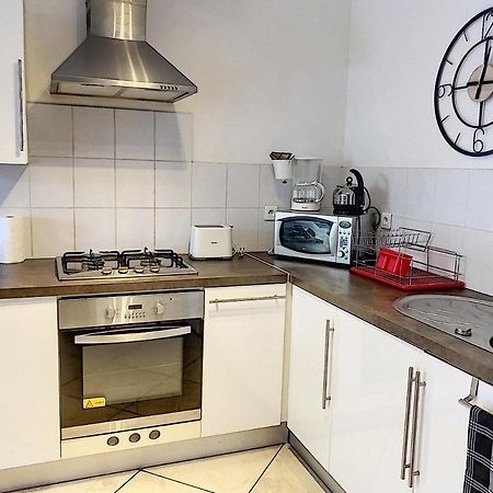 Grand Appartement Spacieux A 5 Min Du Centre Ville อฌักซิโอ้ ภายนอก รูปภาพ